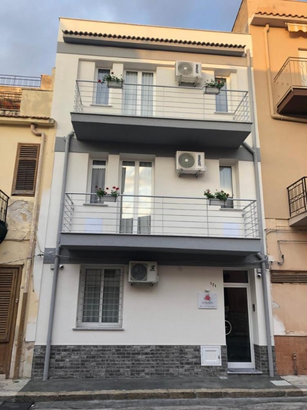Le Tre Rose image 25